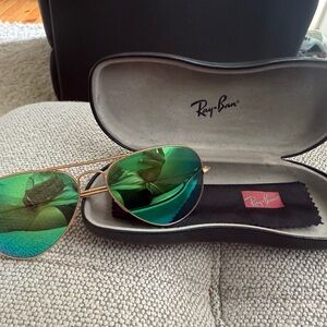 Ray-Ban Gold Frame Sunglasses with Green Lenses